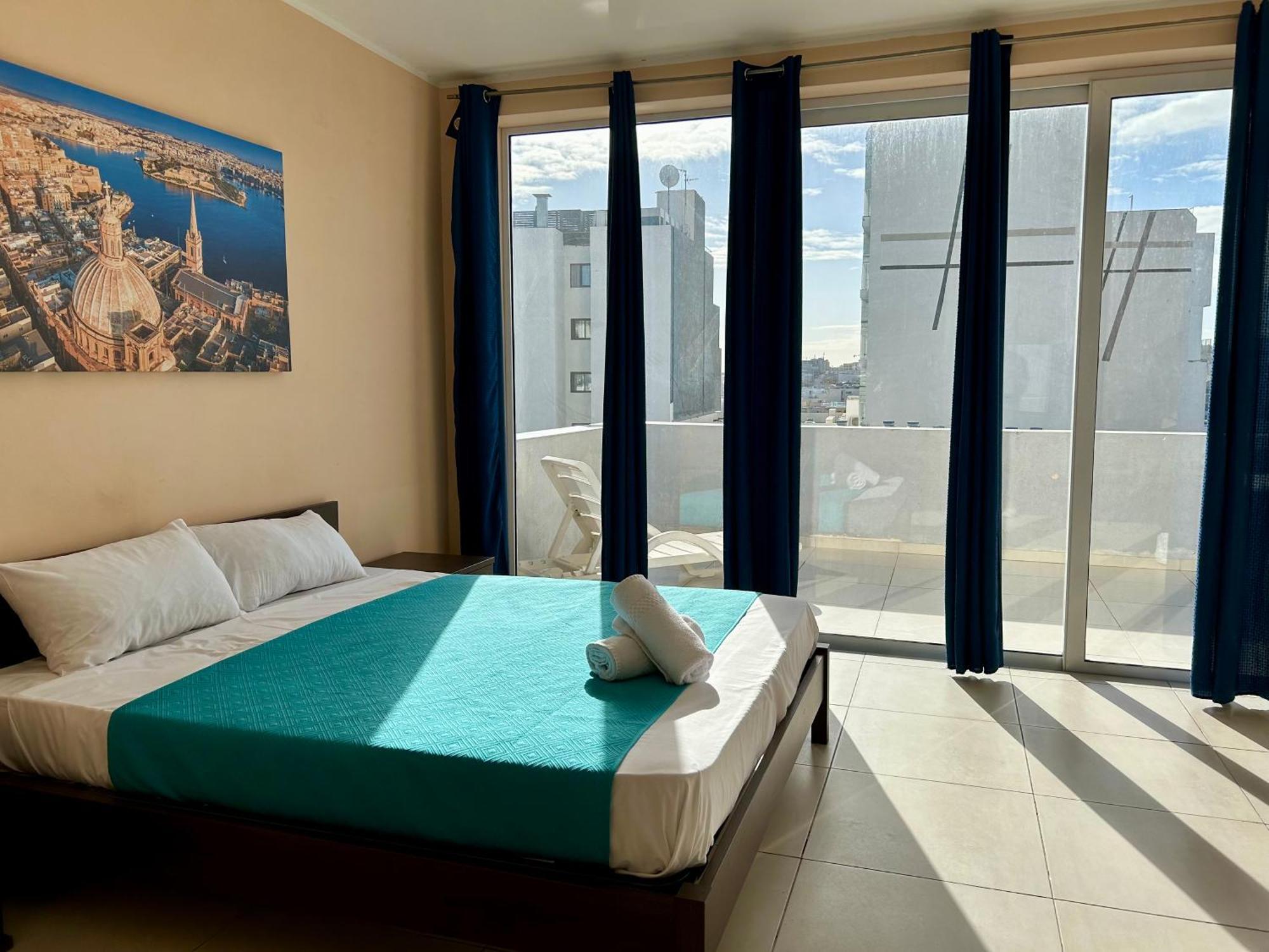 Malta Paradise Hotel Saint Julian's Екстер'єр фото