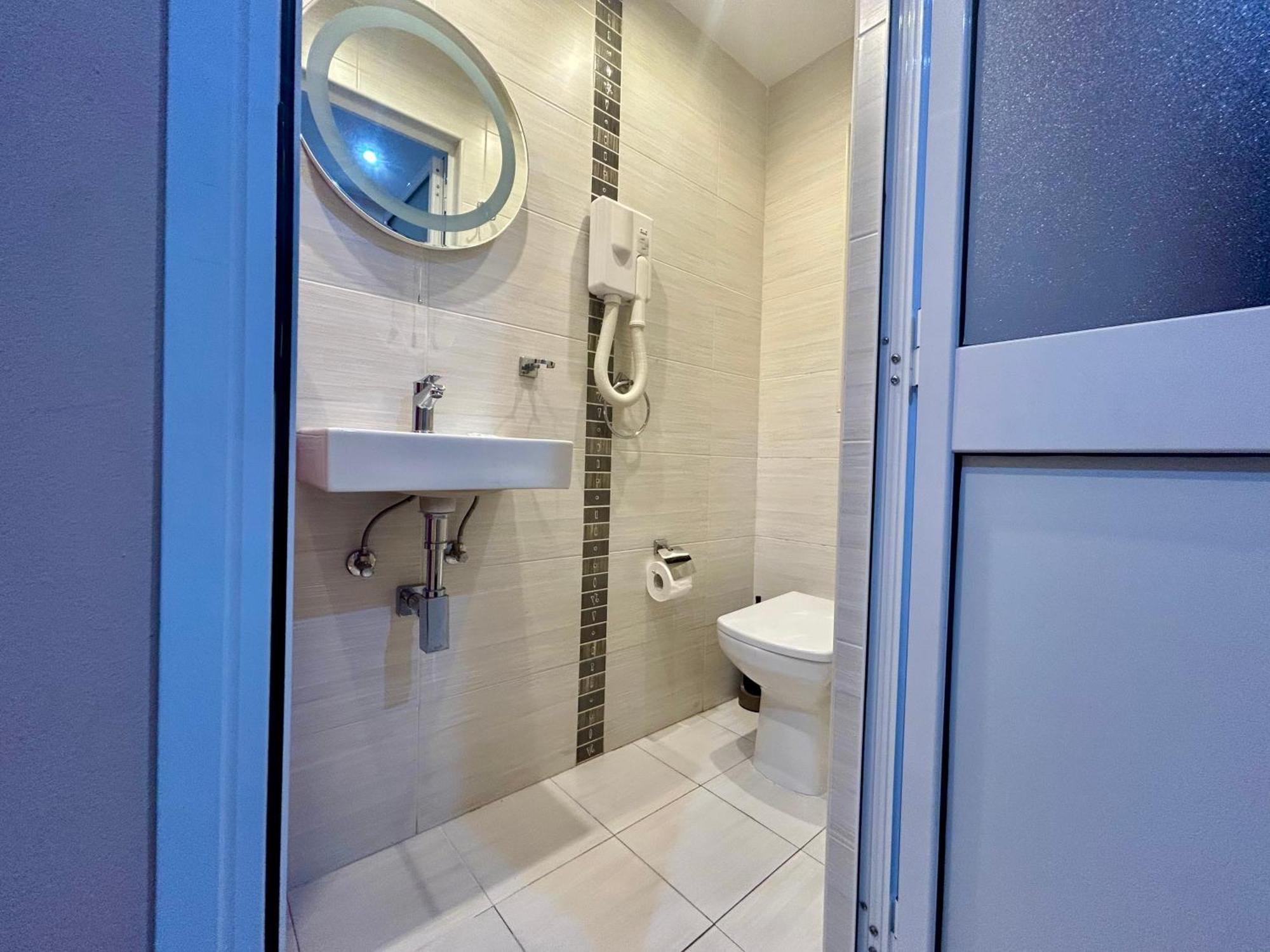 Malta Paradise Hotel Saint Julian's Екстер'єр фото
